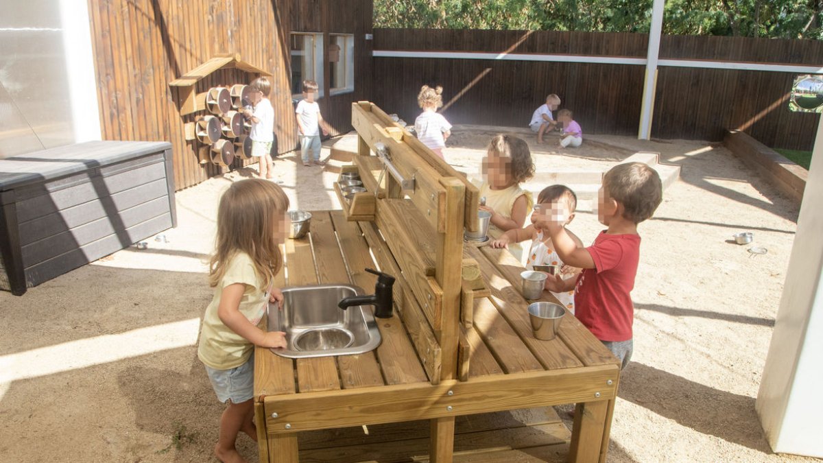Alumnos de la escuela ‘bressol’ El Triangle, de Tàrrega. - LAIA PEDRÓS