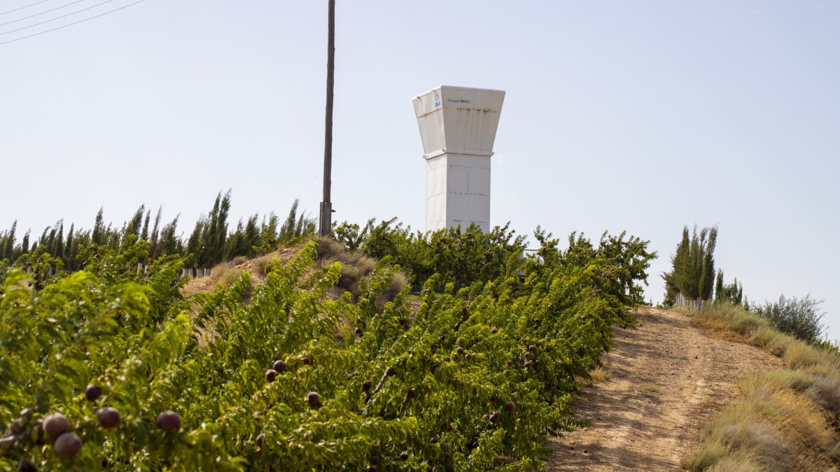 Fa més de dos anys que el canó antigranís està instal·lat a Fraga