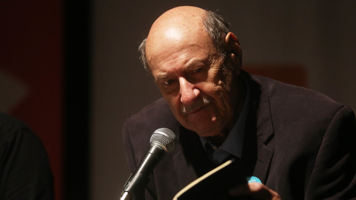 Foto d’arxiu de l’escriptor xilè Antonio Skármeta.