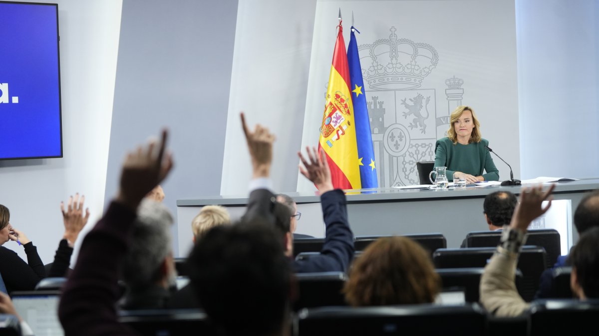 La portavoz del gobierno español, Pilar Alegría, en una fotografía de archivo, a la rueda de prensa posterior al Consejo de Ministros.