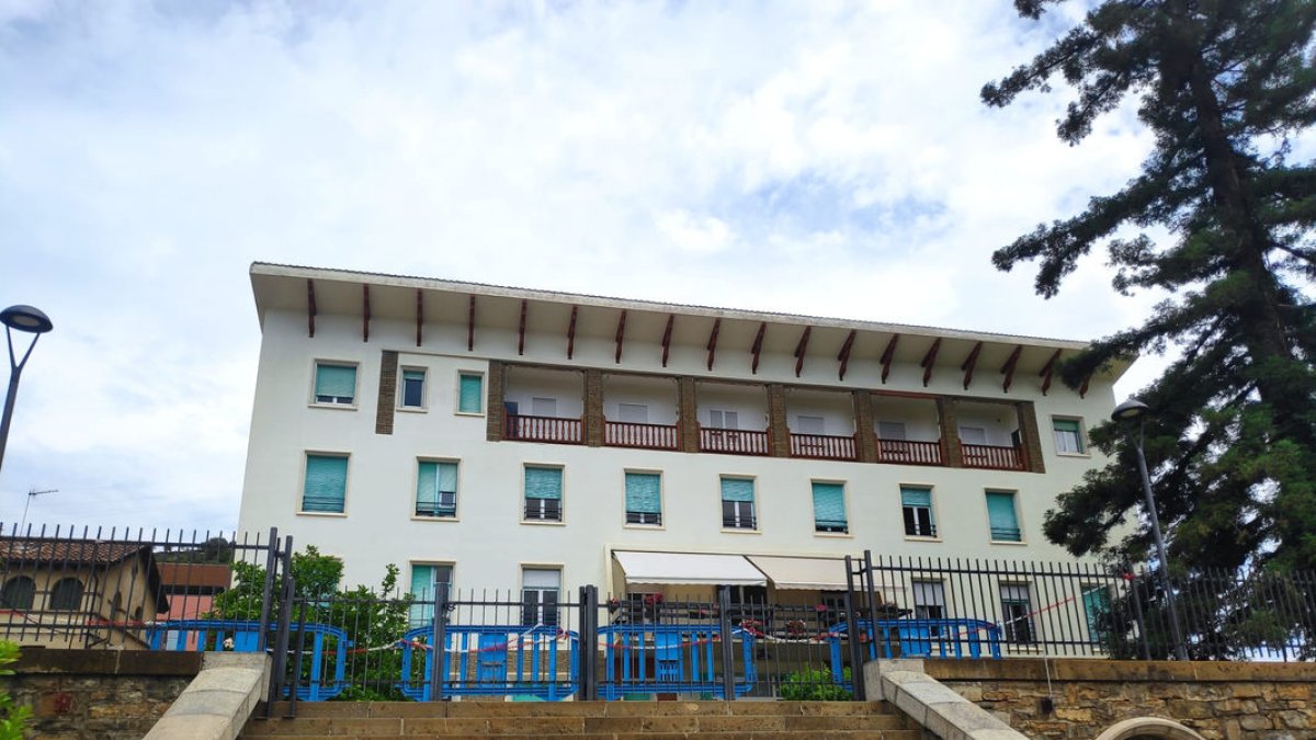 La residència de la Pobla que gestiona Sumar des de juliol.