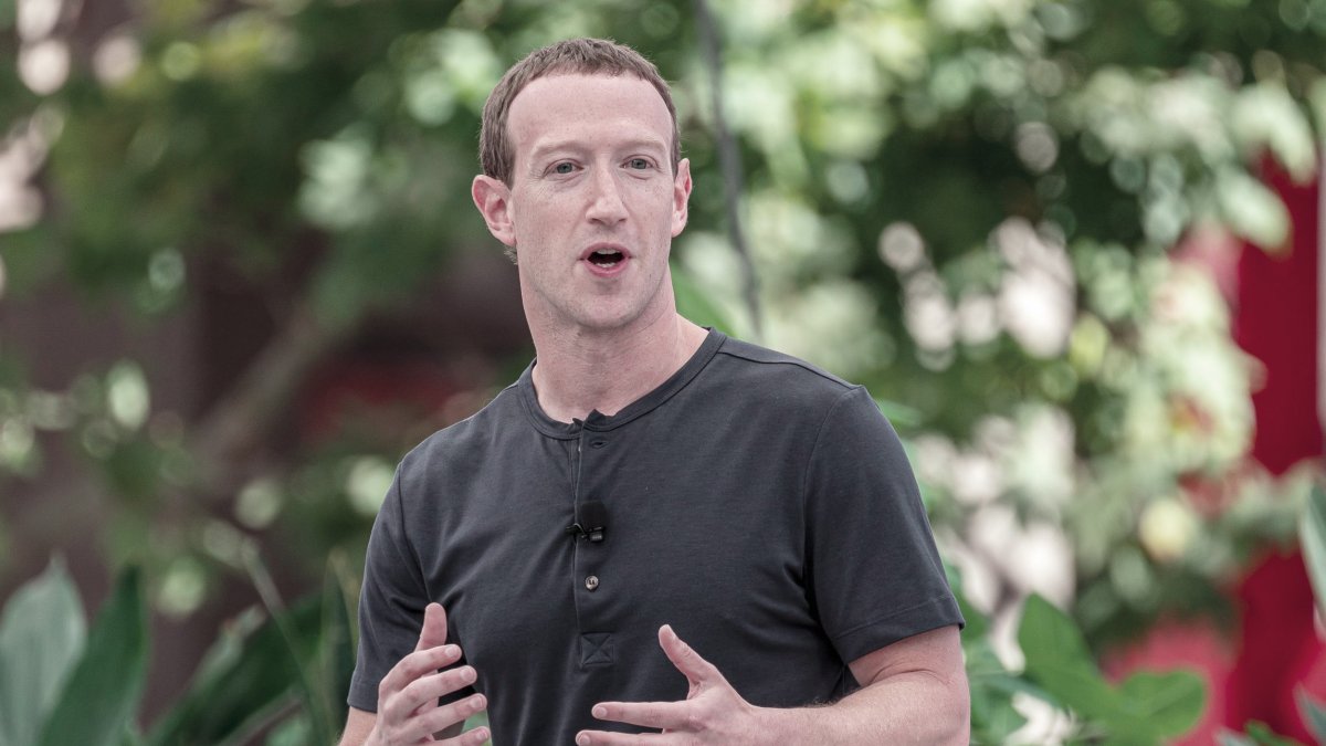 Arturo Béjar envió una carta al creador de Facebook quejándose de los peligros de sus plataformas, pero nunca le respondió.