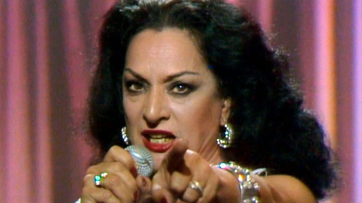 El espacio repasa los mejores momentos de Lola Flores. - RTVE