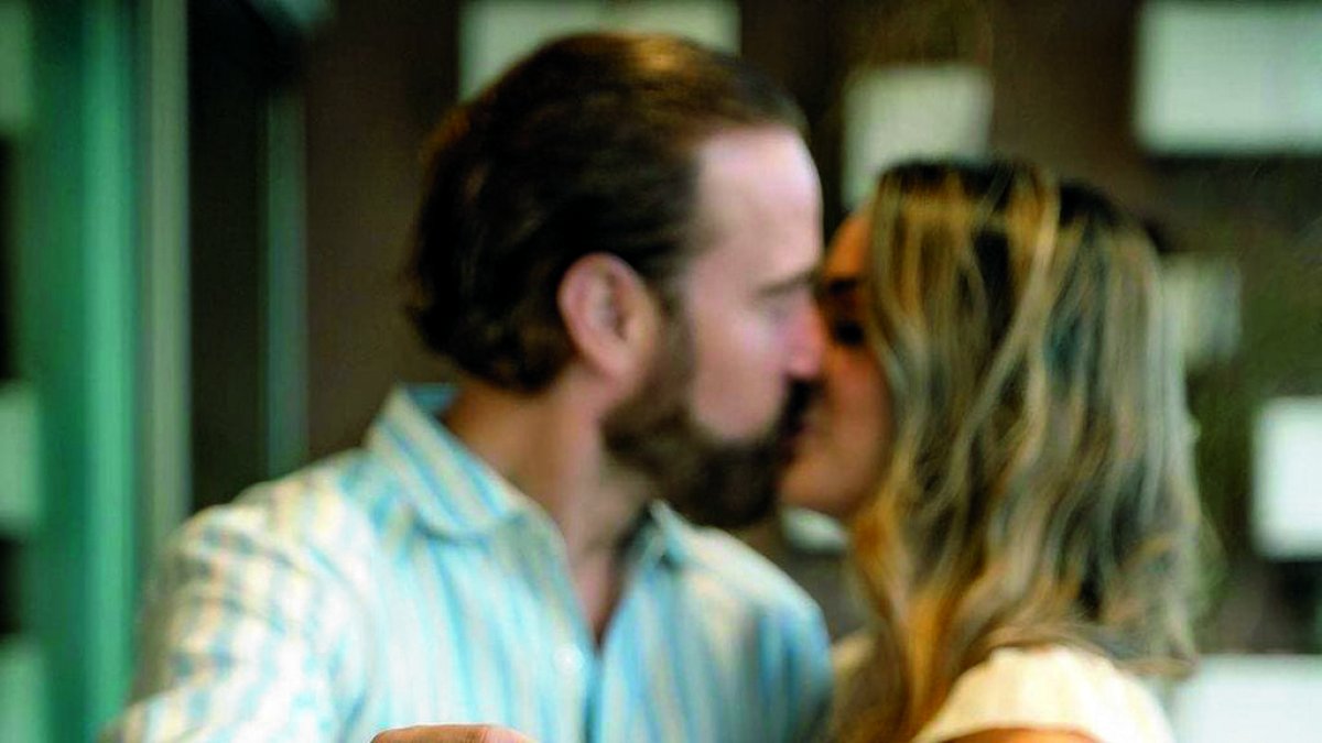 Carlos de la  y Laura Pérez.