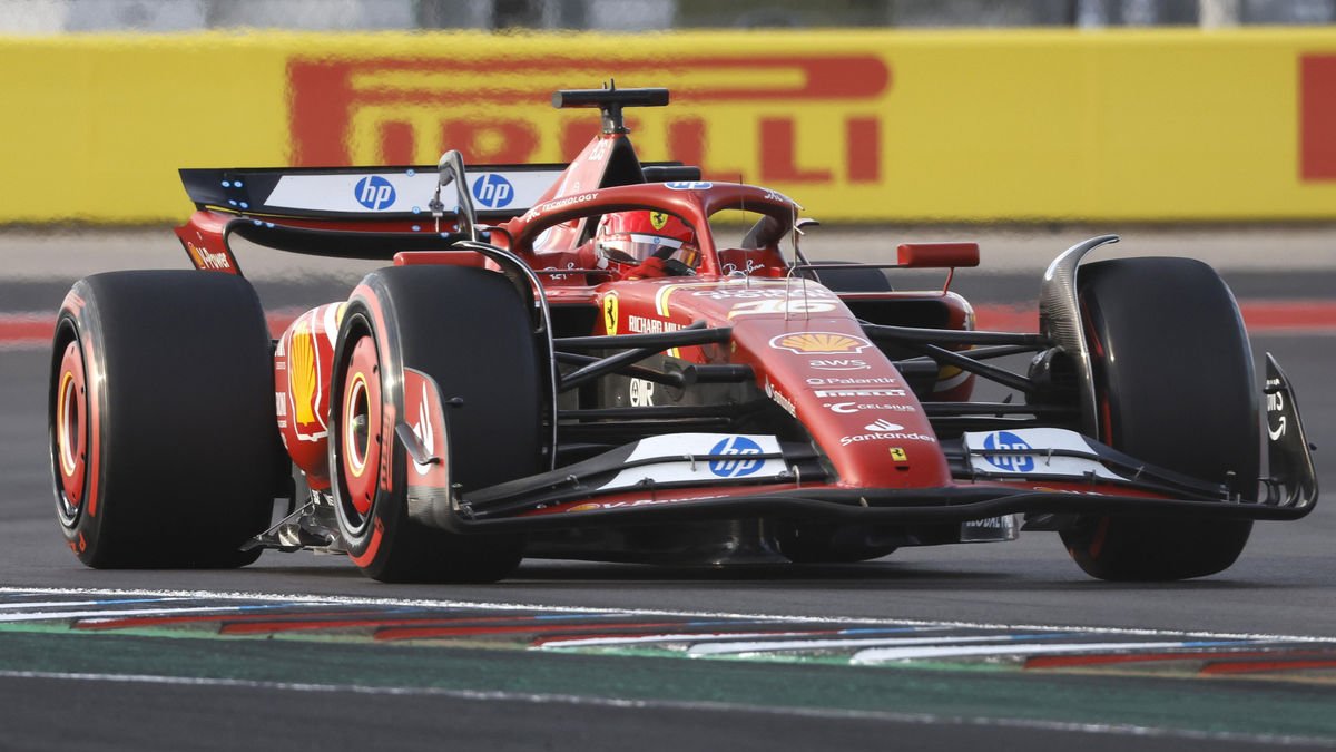 Leclerc, durant la carrera d’ahir al circuit d’Austin. - EFE