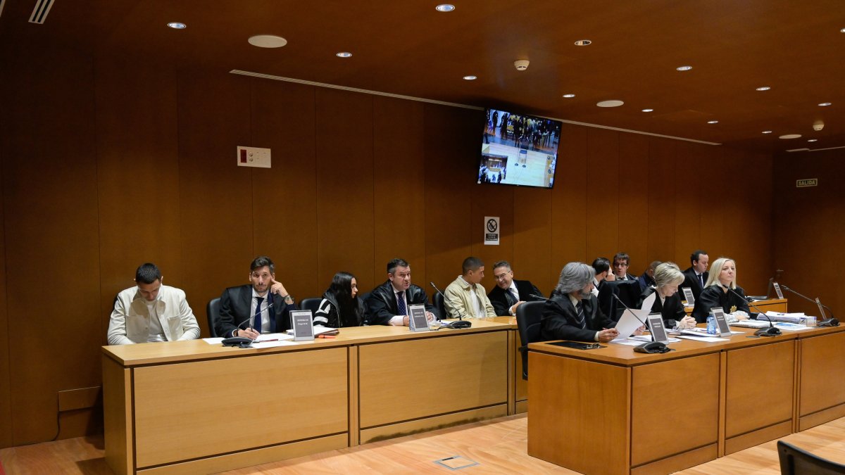 Una de las sesiones del juicio por el asesinato de Samuel Luiz.