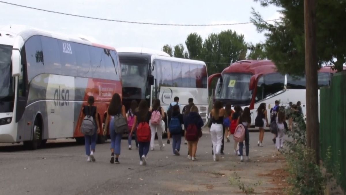 Transport escolar a la zona de la Serra. - SEGRE