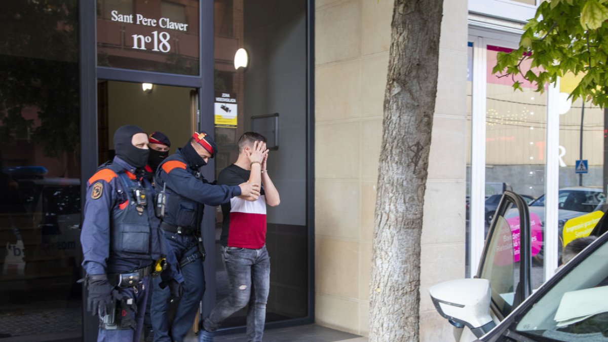Imagen del hombre detenido ayer en Tàrrega. - LAIA PEDRÓS