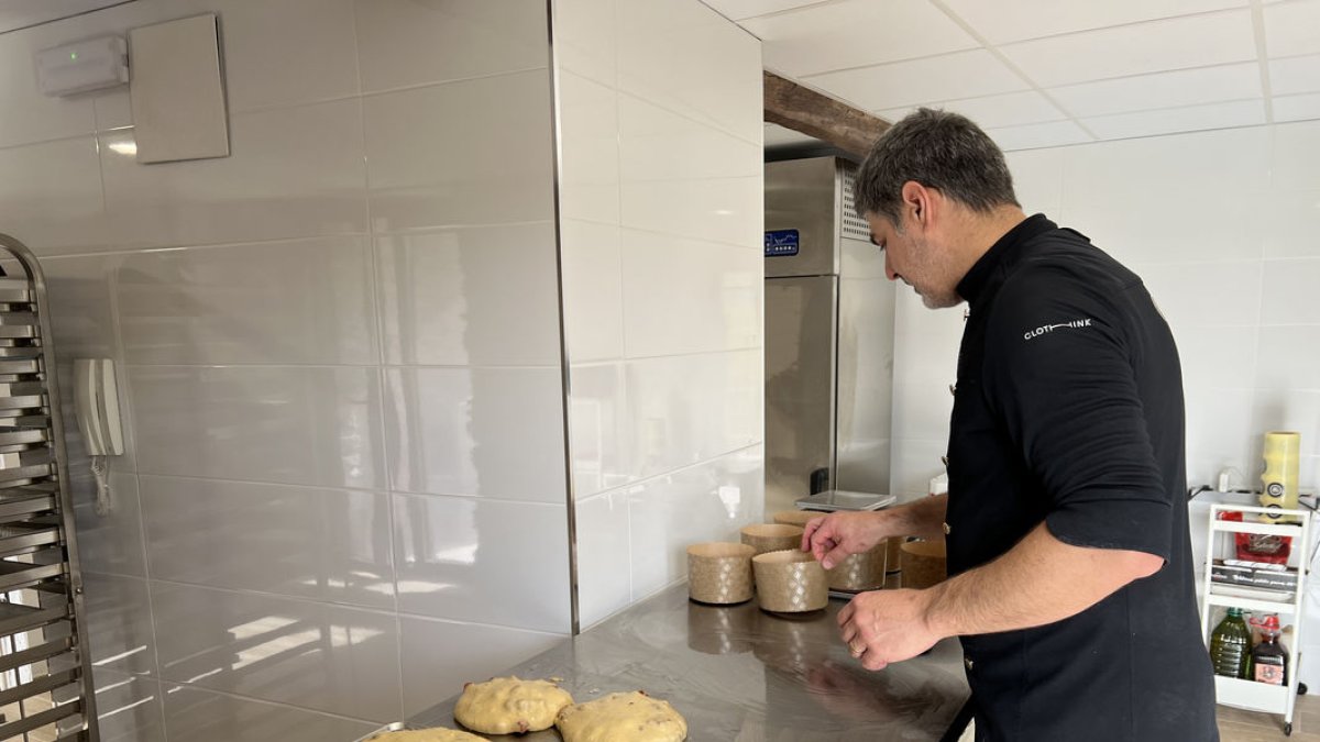 Iván Agustí decidió hace dos años trasladarse desde el Maresme al Pallars Sobirà. - MARTA LLUVICH / ACN