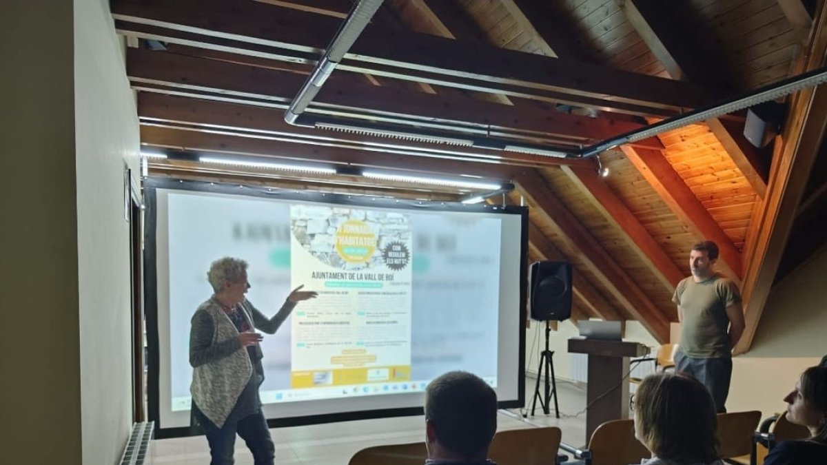 La presentació de l’estudi d’habitatge durant la jornada d’aquesta setmana a Barruera. - CM