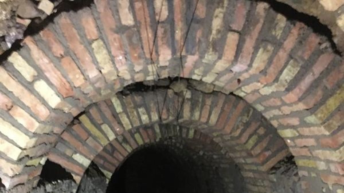 L’interior del refugi antiaeri de la plaça del Daldo. - AJUNTAMENT DE LA POBLA DE SEGUR