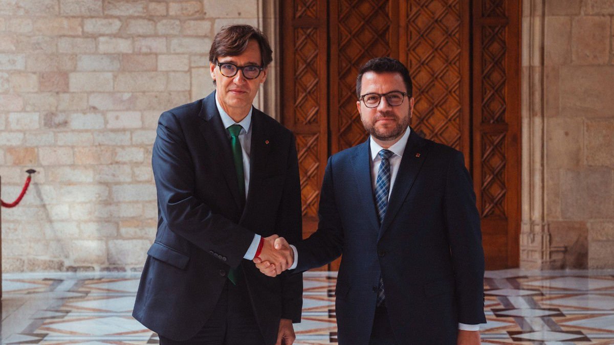 Salvador Illa se reunió ayer con Pere Aragonès. - ARANU CARBONELL/GOVERN