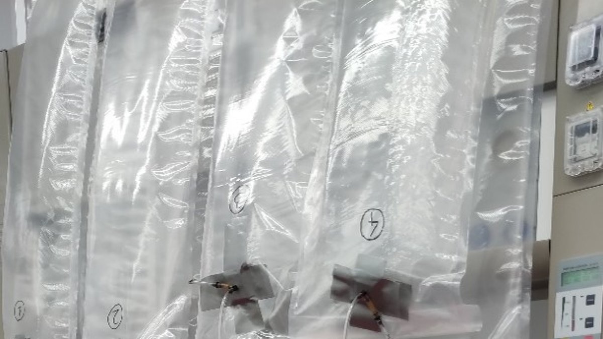 Un simulador de una fosa de purines y un ensayo in vitro de aditivos para la alimentación animal.