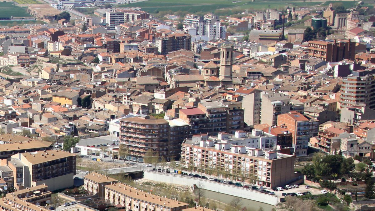 Panorámica del núcleo urbano de Tàrrega