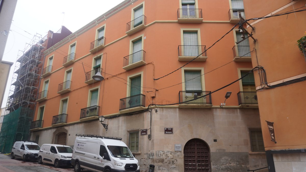 La antigua escuela Cervantes.