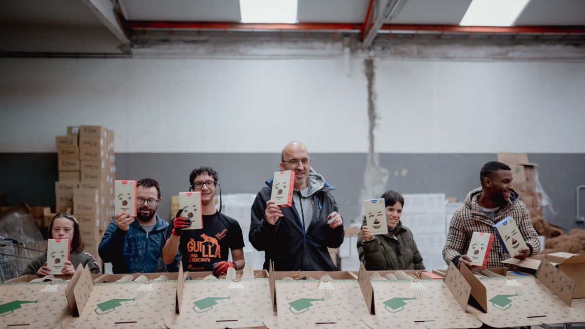 Lotes navideños de Alba Jussà con productos sociales y de proximidad - ALBA JUSSÀ