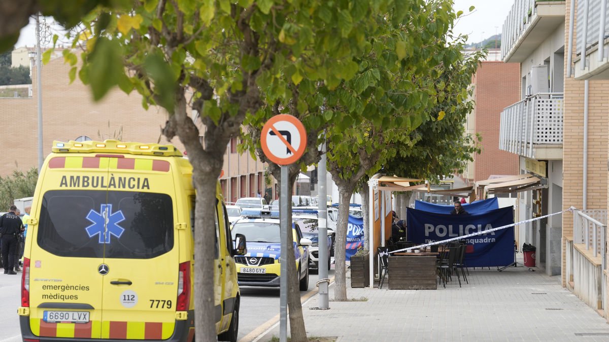 Els mossos treballant en l’escena del crim. - EFE