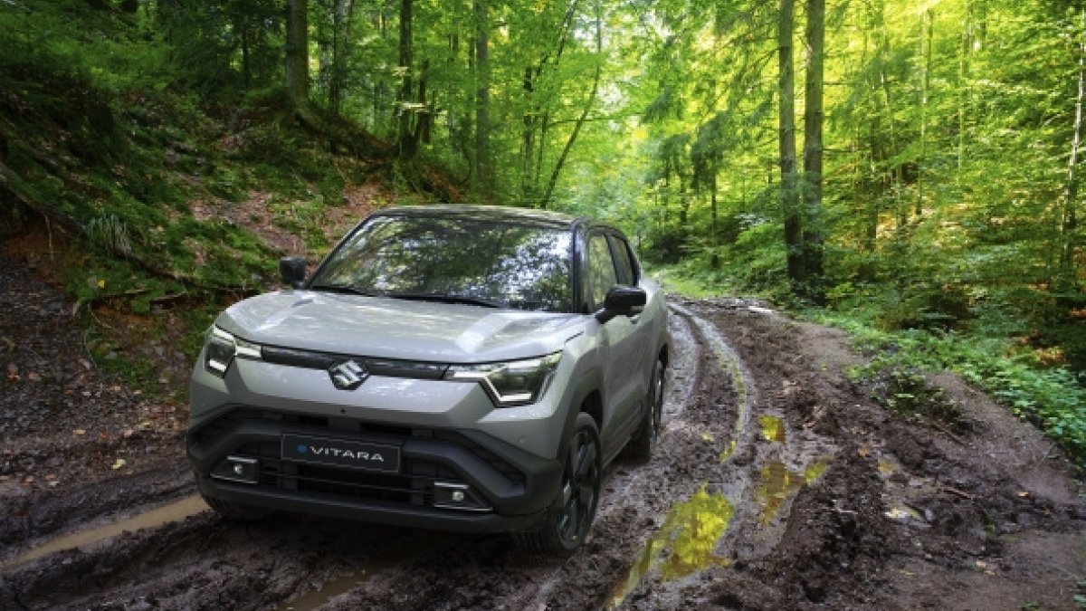 El Vitara presenta un disseny que transmet força i tecnologia, tracció 4×4 Allgrip-e que proporciona capacitat tot terreny i un potent rendiment.