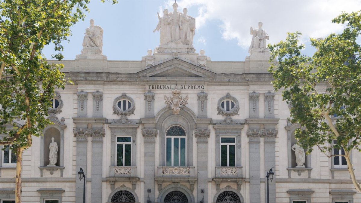 La fachada de la sede del Tribunal Supremo.