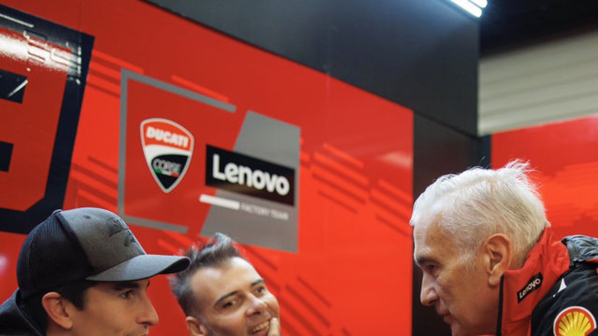 Primer dia de Márquez a Ducati Lenovo - DUCATI