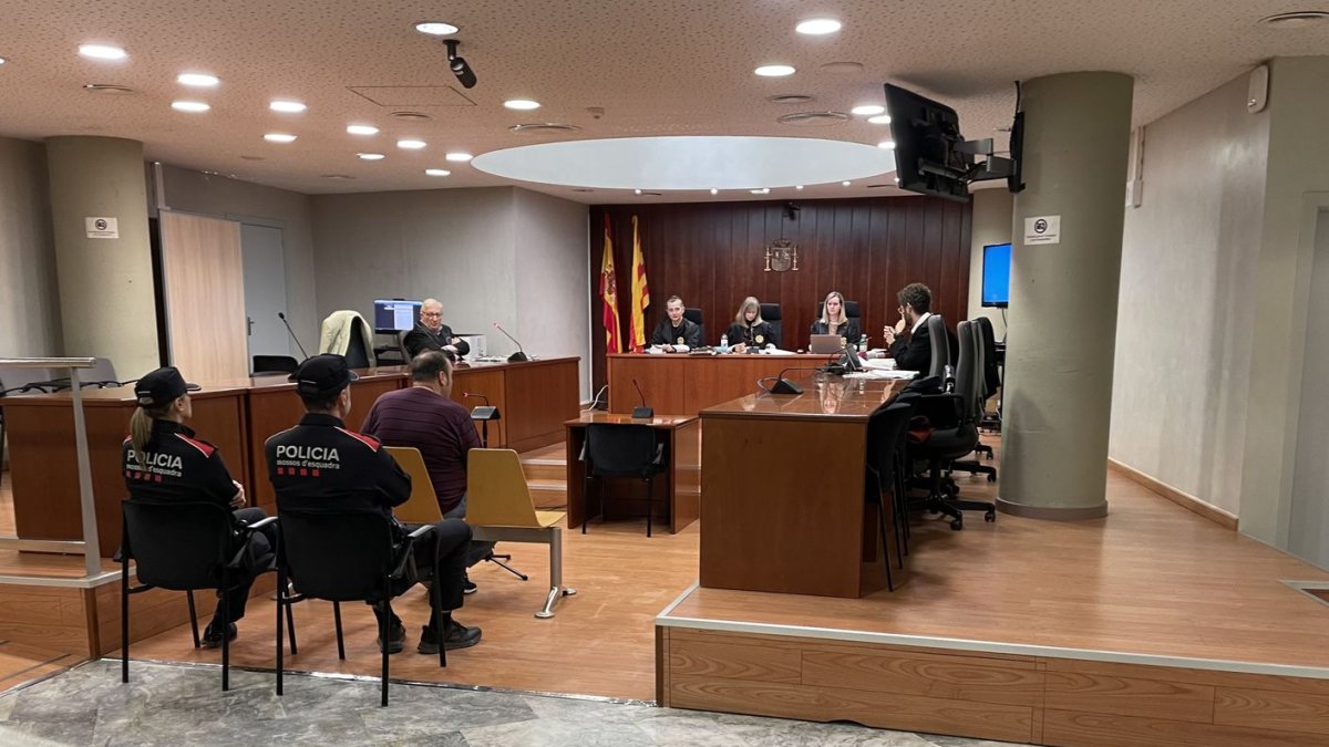 Una imatge del judici d'aquest dijous a l'Audiència de Lleida.