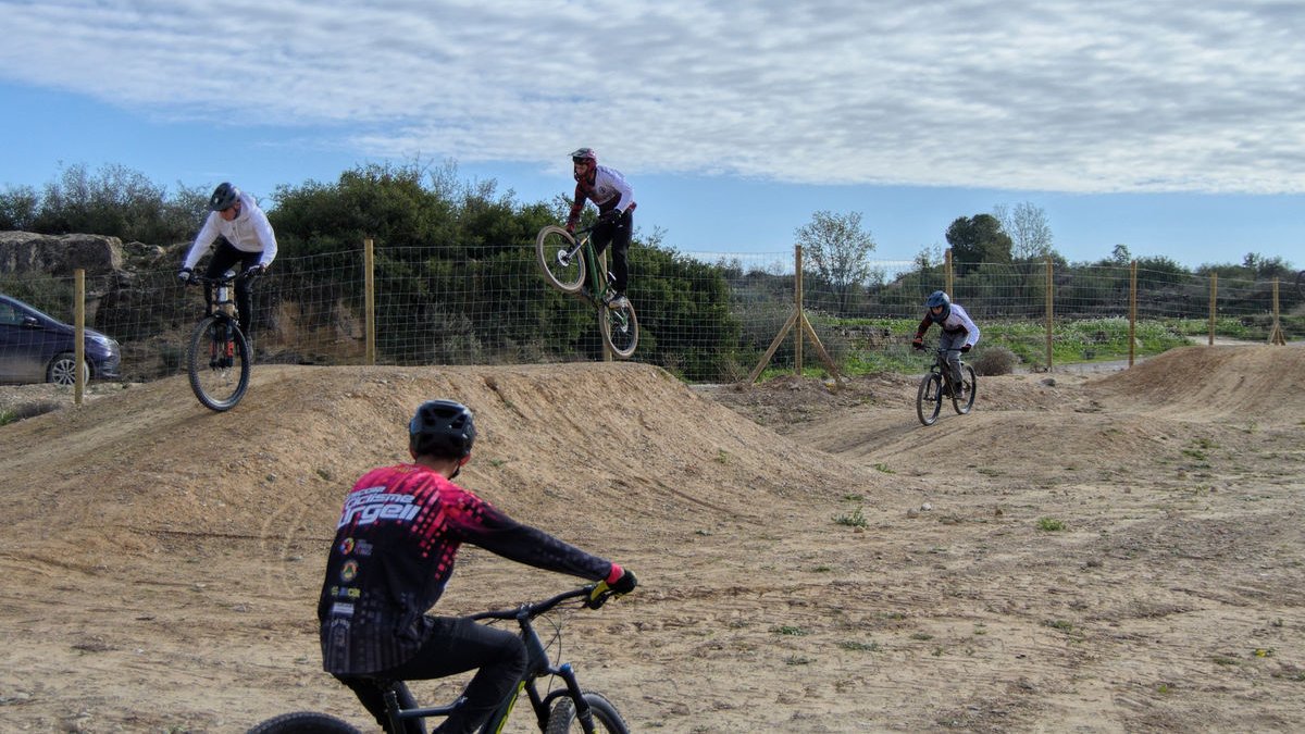 La inauguración del nuevo circuito de BTT de Arbeca. - A.A.