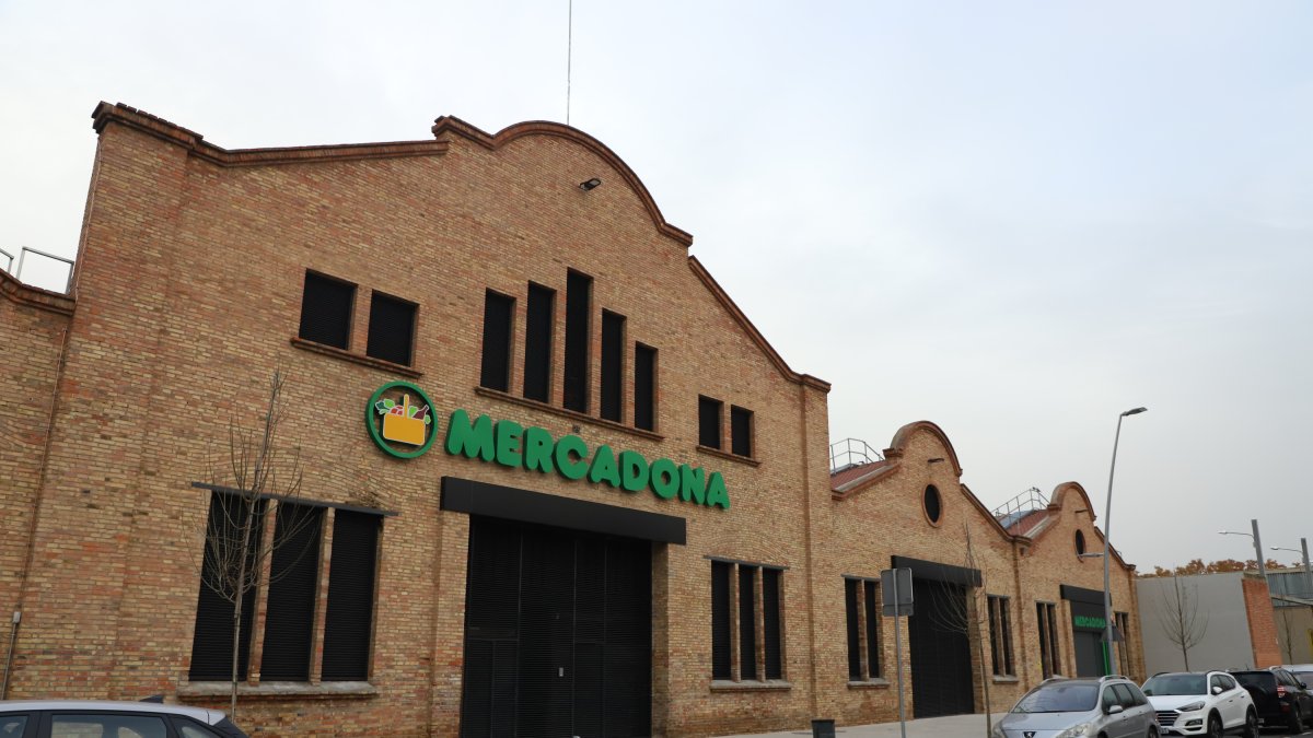 Mercadona inaugura un supermercat sostenible a Lleida amb una inversió de 4,8 milions d'euros