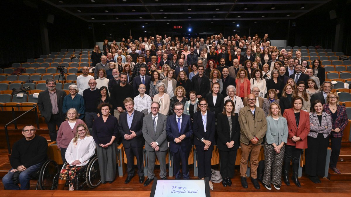 Donen suport a la inserció sociolaboral o al foment de l’autonomia personal.