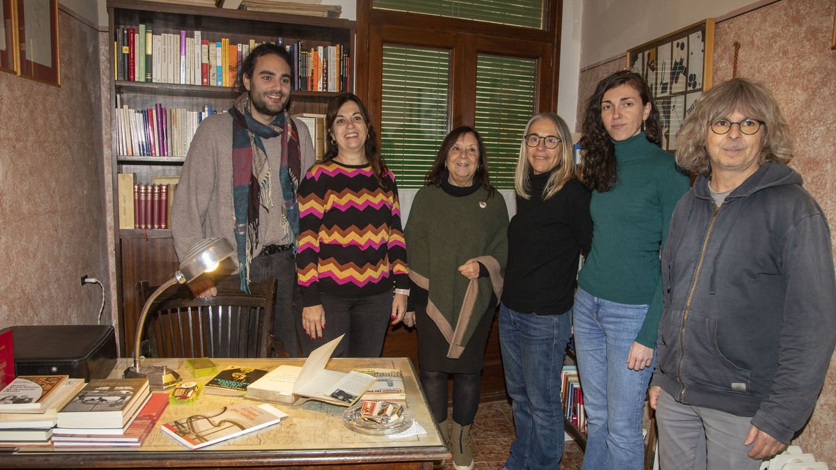 Adelais de Pedrolo ofreció una visita inédita a la casa de la familia en Tàrrega que se convertirá en un museo dedicado a su padre. - LAIA PEDRÓS