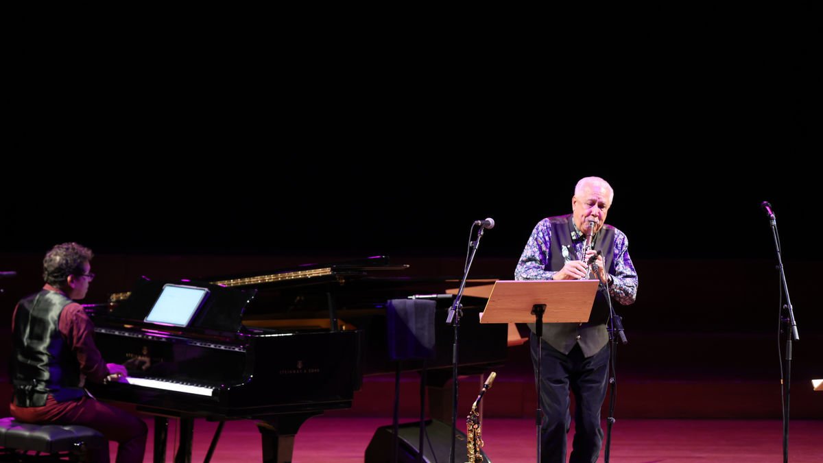 El cubà Paquito D’Rivera, en el concert de clausura del festival. - AMADO FORROLLA