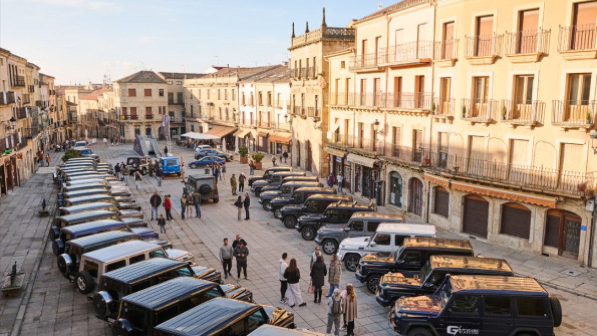 El llegendari i icònic Classe G ha celebrat els seus 45 anys d’una manera molt especial i ho ha fet amb tota l’esplendor.