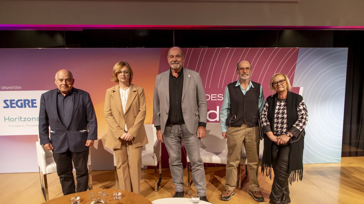 La mesa estuvo moderada por Anna Gómez, subdirectora de SEGRE. - JORDI ECHEVARRIA