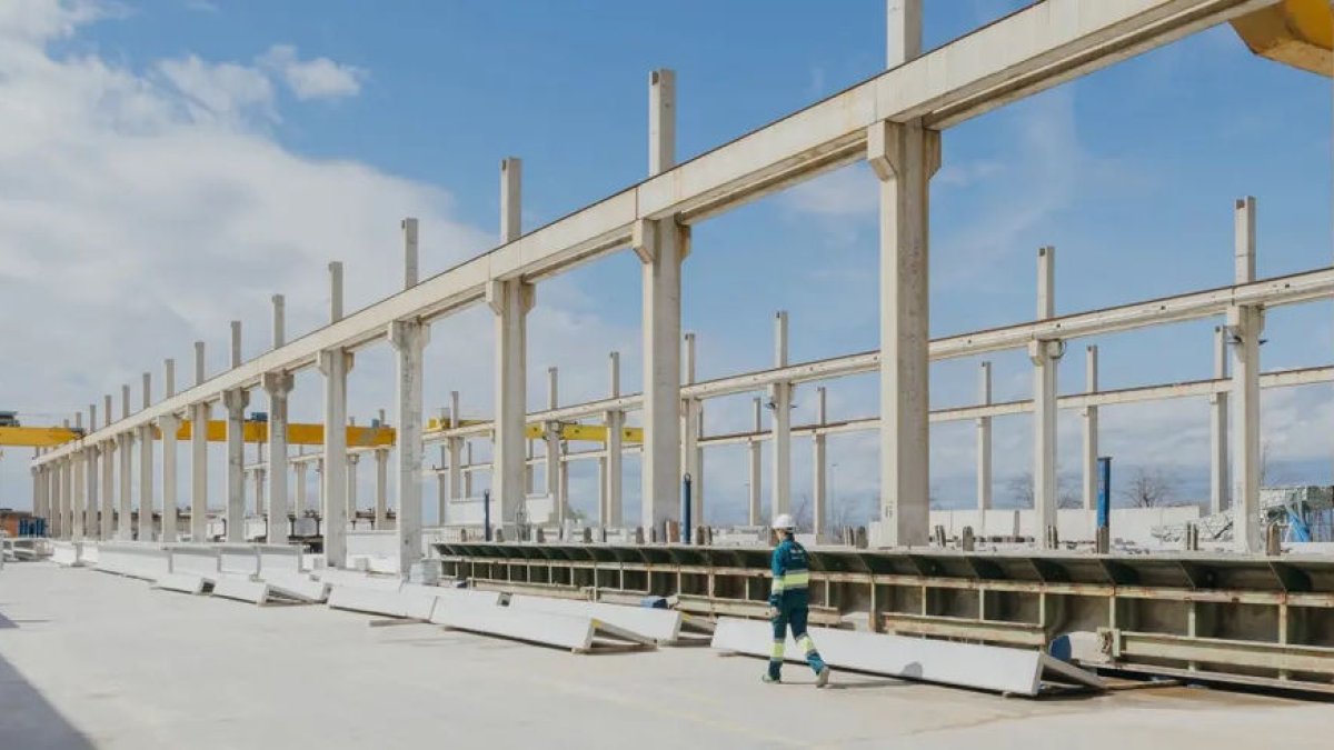 Imagen de la planta de prefabricados de Molins en Lleida. - MOLINS