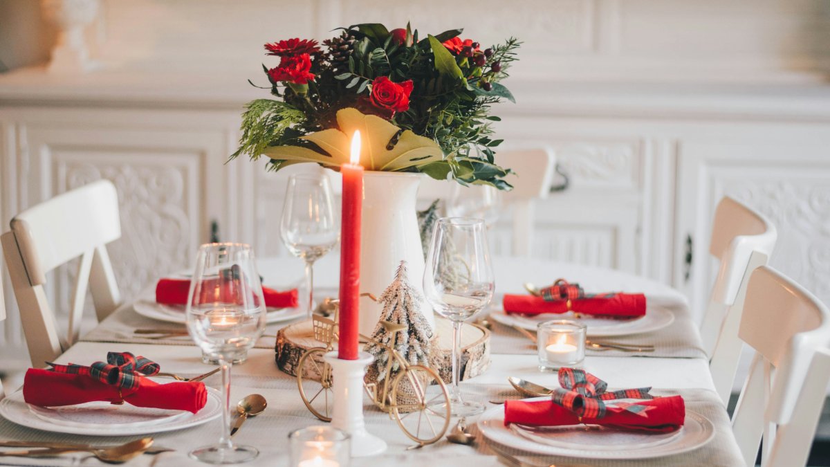 Navidad, época en que se concentran comidas abundantes y largas sobremesas.