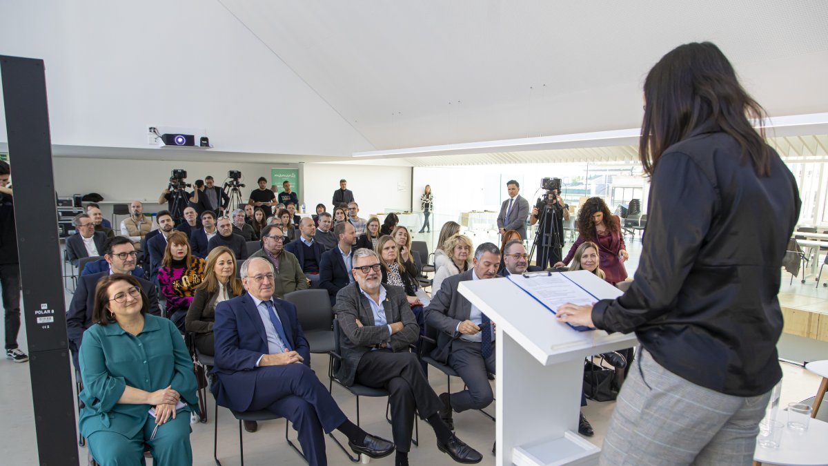 Imatges de la jornada 'Digitalització empresarial', organitzada per SEGRE i Telefónica