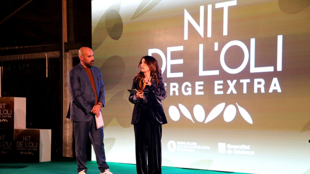 Llucià Ferrer y Laura Fa fueron los presentadores de la gala. - ACN