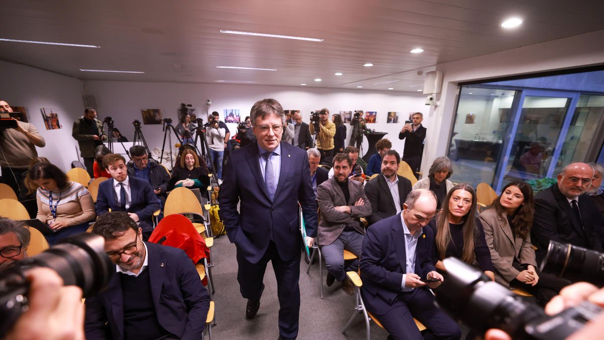Carles Puigdemont abans d’una compareixença davant la premsa a Brussel·les el dia 9 de desembre. - EFE