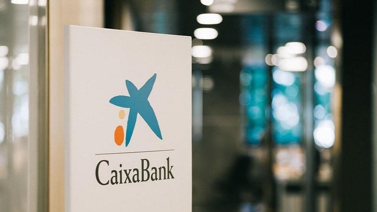 Caixabank.