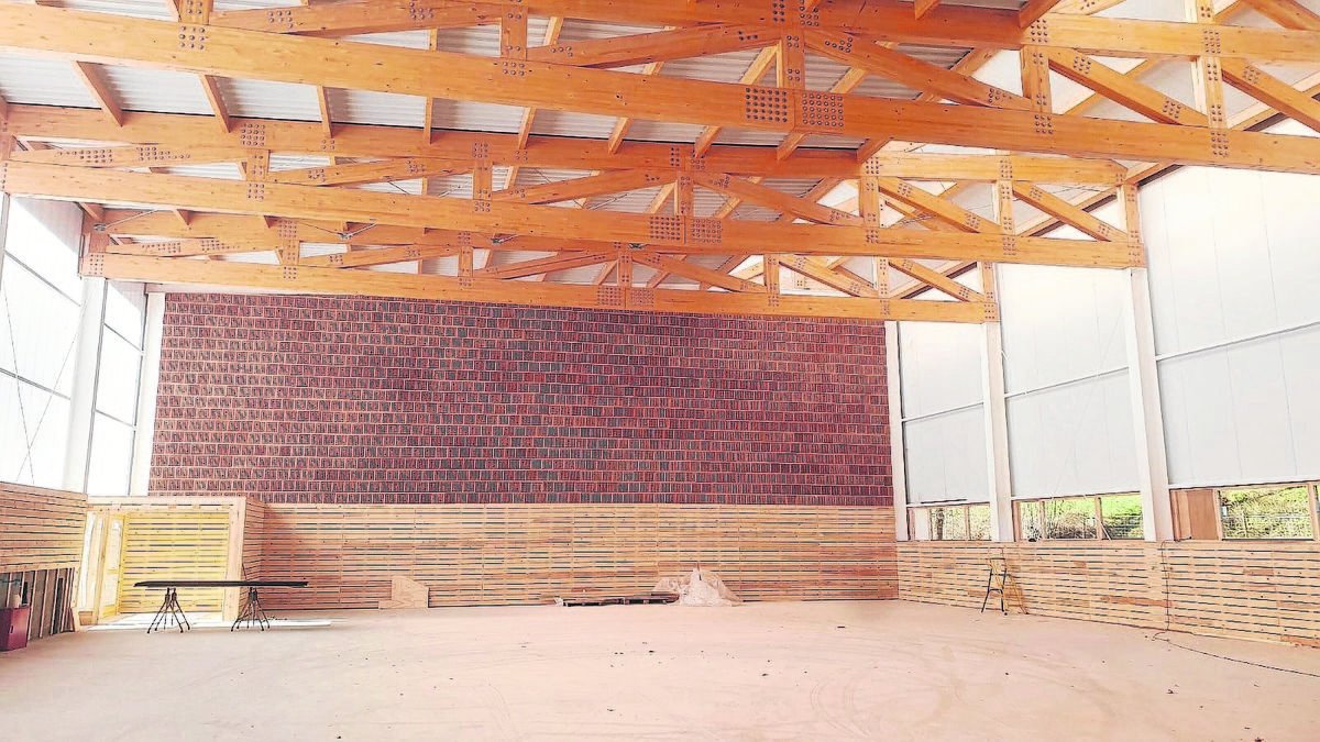 La nova sala polivalent de Barruera, en l’última fase. - AJUNTAMENT DE LA VALL DE BOÍ
