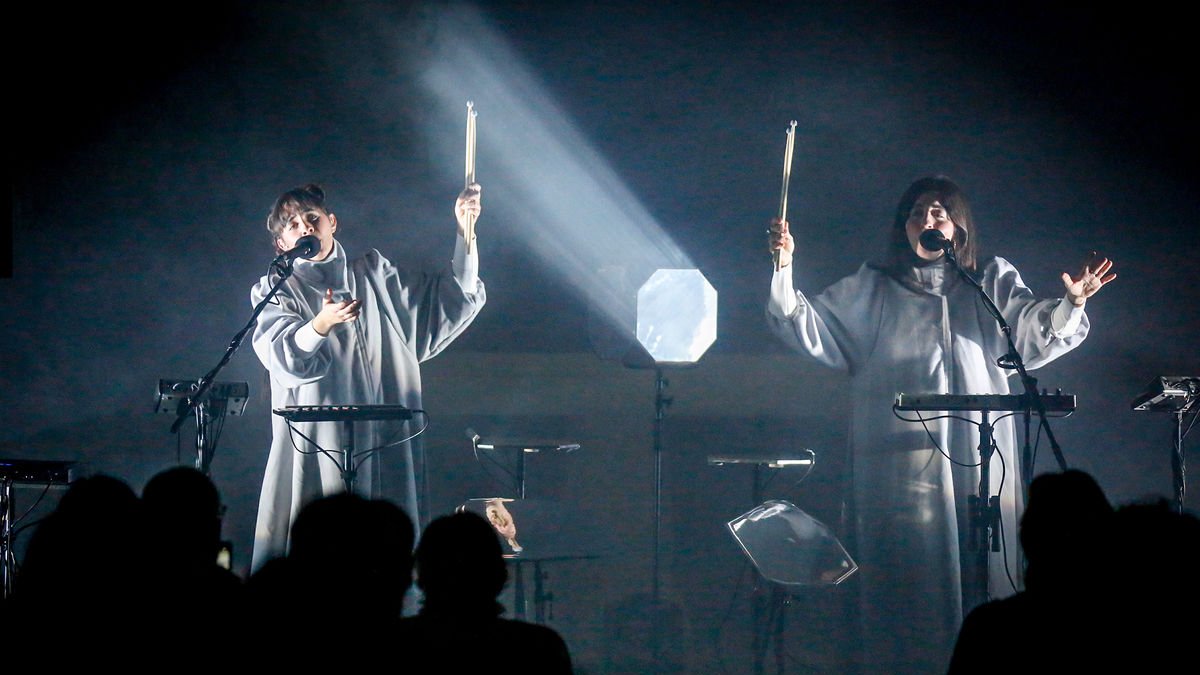 Imatge del concert de Tarta Relena, que va presentar el disc ‘És pregunta’. - AGUSTÍ CUCURULLS