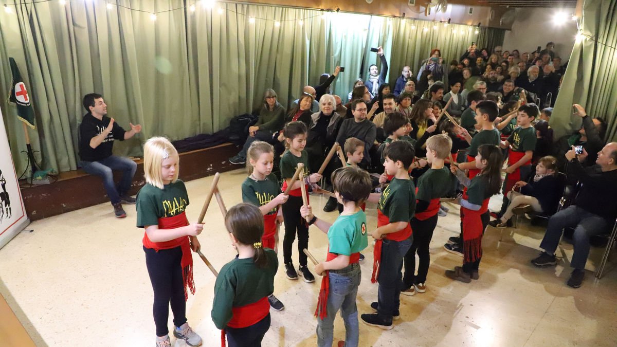 L’Ateneu Popular de Lleida, ple de públic durant l’acte. - MAGDALENA ALTISENT