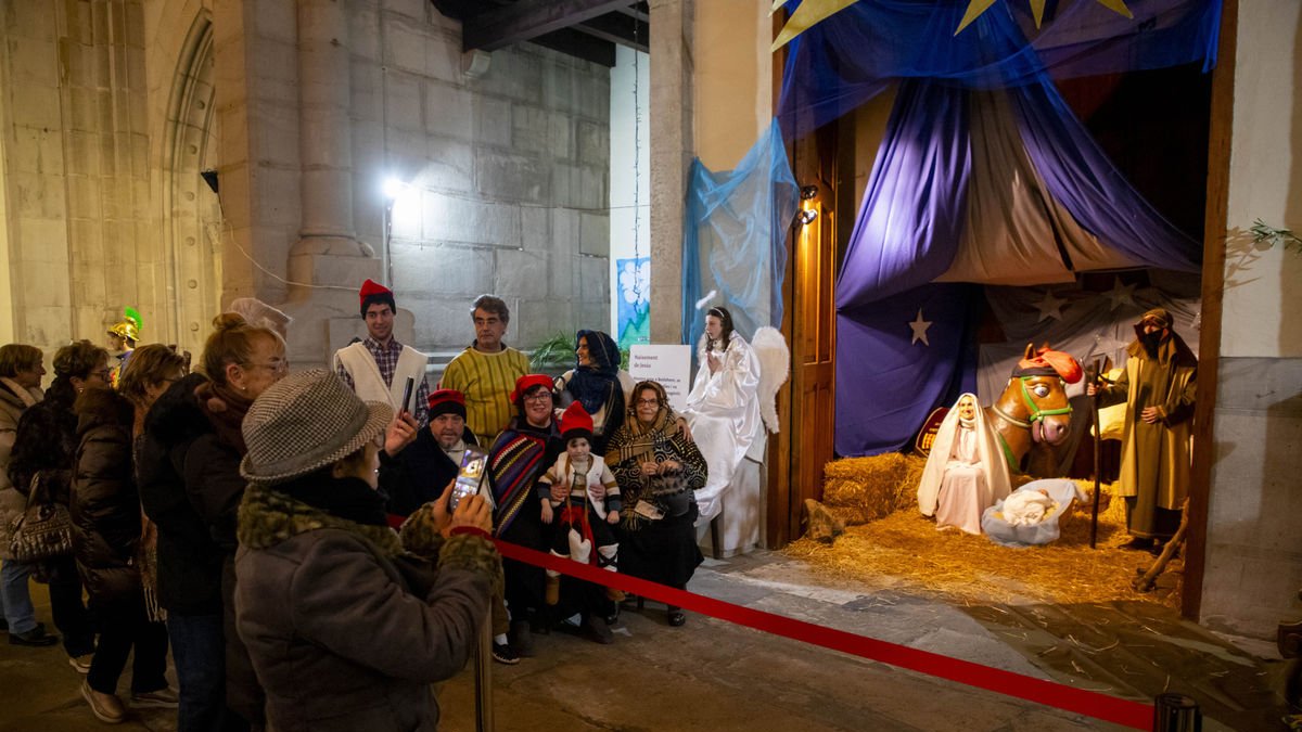 El naixement de Jesús era l’escena central del pessebre, a càrrec del Col·lectiu Cultural Cappont. - GERARD HOYAS