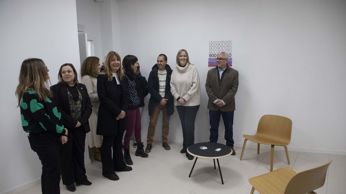 Visita institucional ahir al nou SIE a Tàrrega. - CARMINA MARSIÑACH