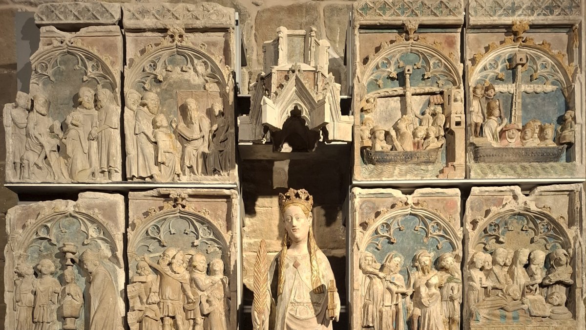L’església de sant Llorenç ja llueix de nou el retaule de santa Úrsula (1360).