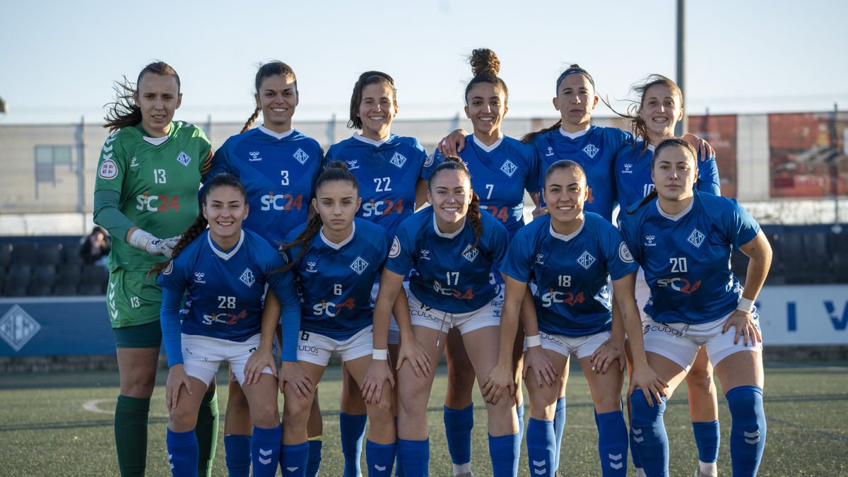 Una formació inicial de l’AEM d’aquesta temporada. - FUTBOLERAS
