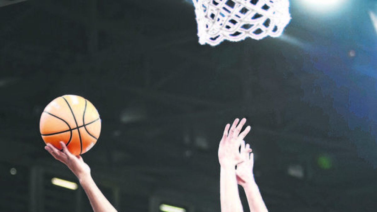 Kenny Hasbrouck durant l’últim partit contra el Girona. - SEGRE / FREEPIK