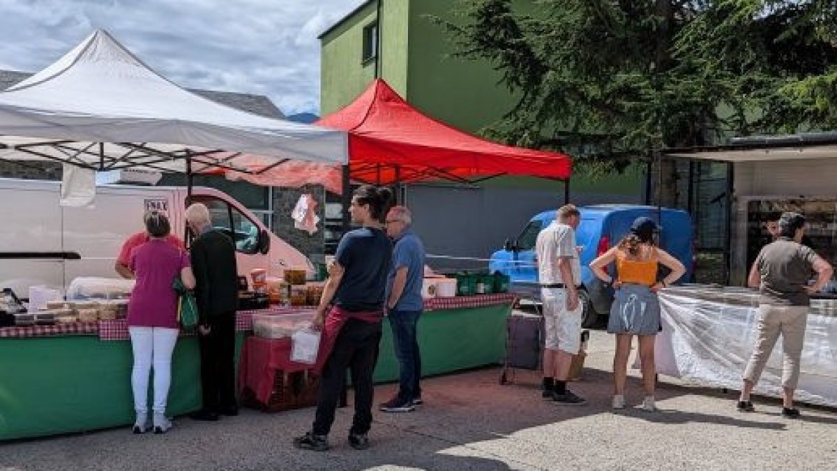 Bellver acull un mercat tots els dijous. - AJUNTAMENT BELLVER