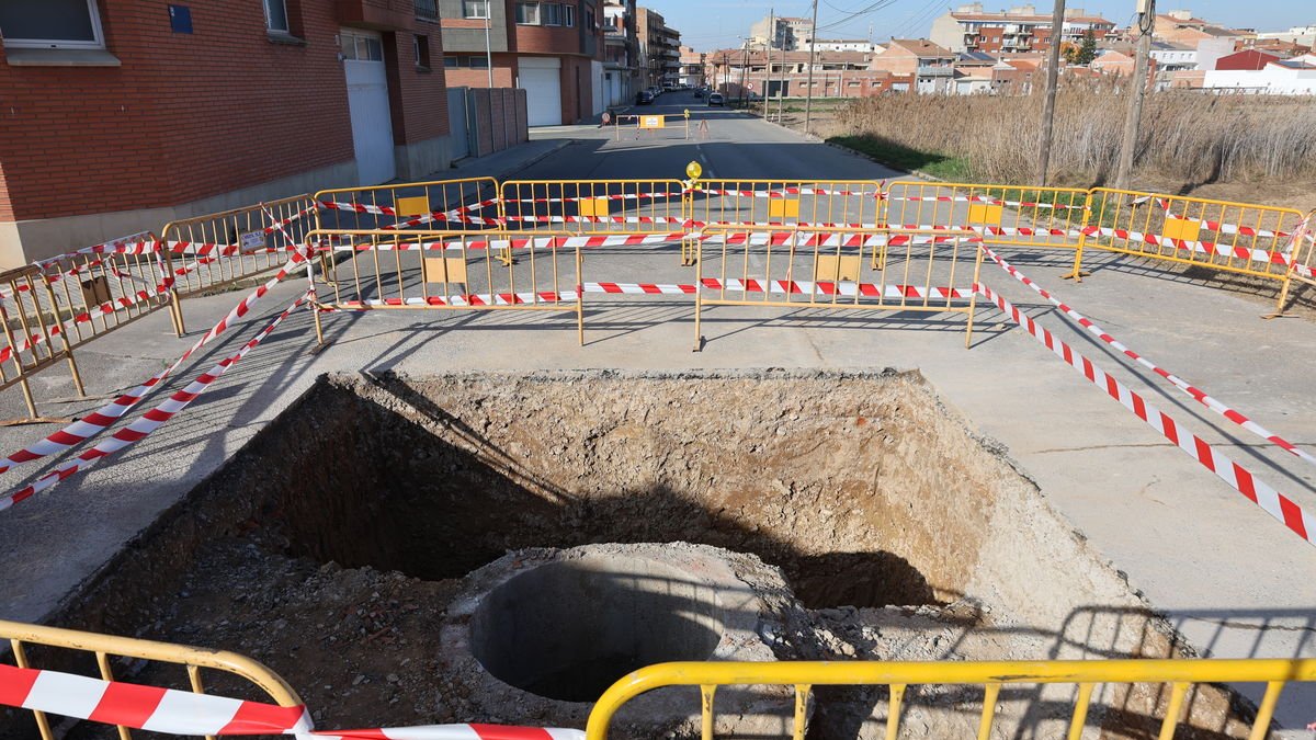 Els treballs al camí d’Arbeca. - J.GÓMEZ