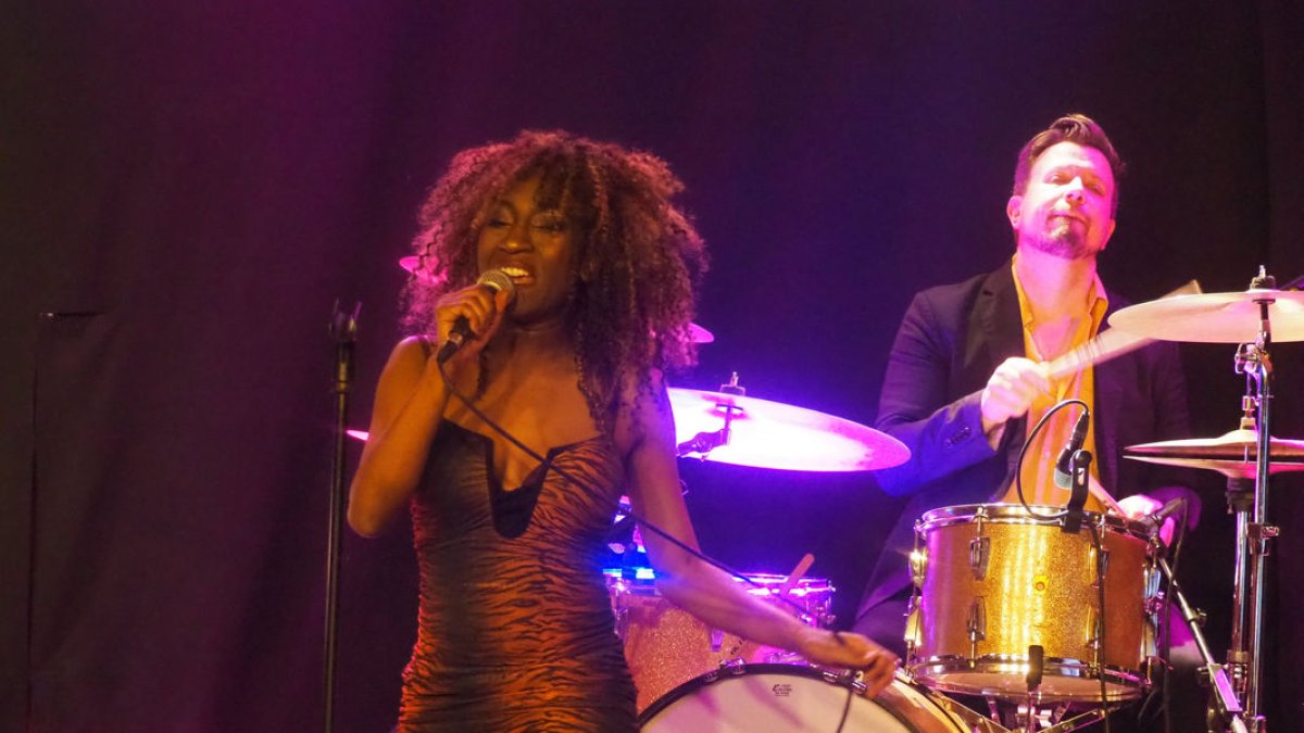 El funk i soul de Koko-Jean & The Tonics, en el cicle ‘Tàrrega Sona’. - JAVIER DE CASTRO