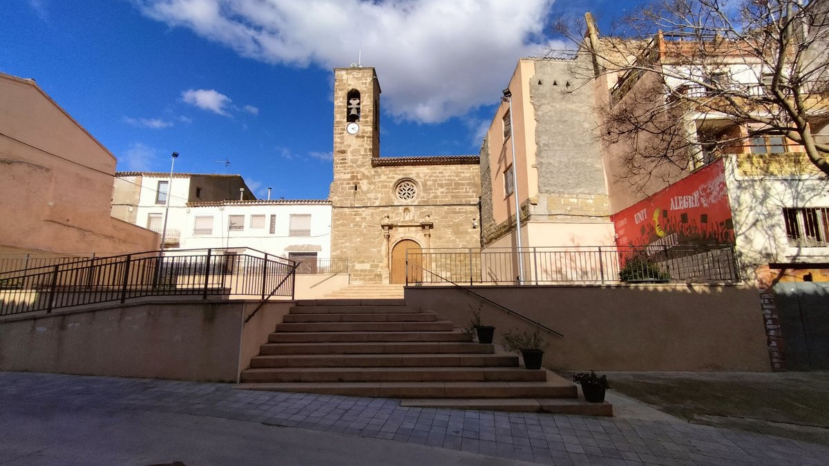 Església de Sant Josep de Bellmunt d’Urgell, a la zona més alta de la localitat. - ESMERALDA FARNELL